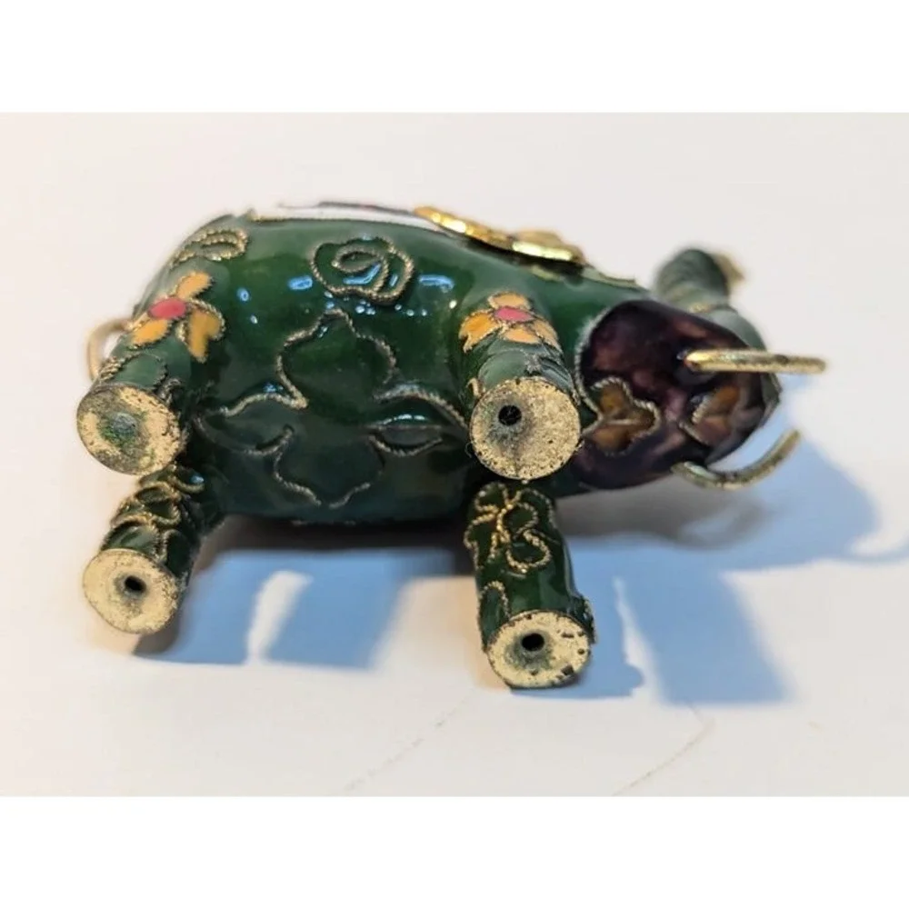 N/A cloisonne elephant